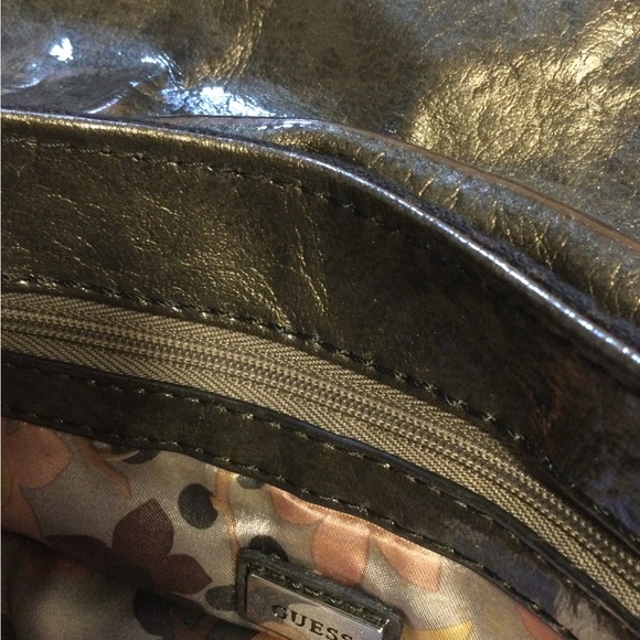 Guess Purse - Picture 3 of 3